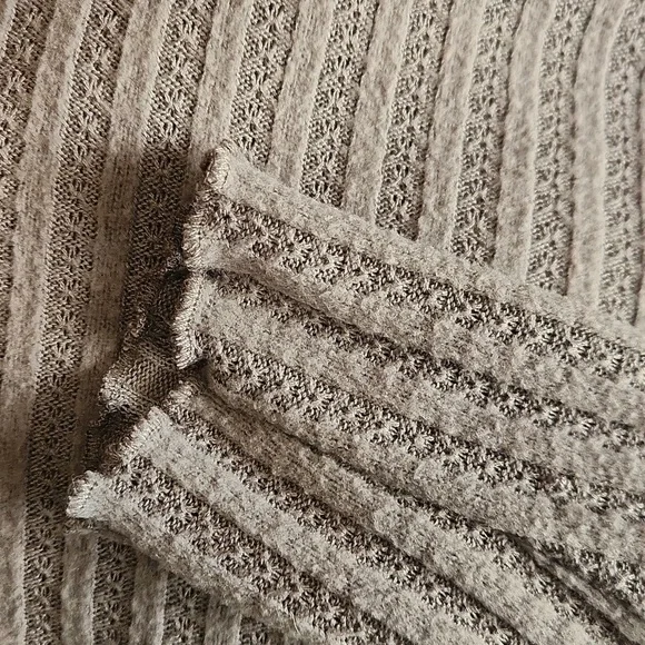 Out From Under Grey Cropped Button Cardigan - Picture 4 of 5